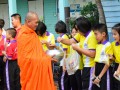ทำบุญตักบาตรเนื่องในศุภวารดิถีขึ้นปีใหม่ ปีพุทธศักราช 2562 Image 10