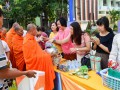 ทำบุญตักบาตรเนื่องในศุภวารดิถีขึ้นปีใหม่ ปีพุทธศักราช 2562 Image 25