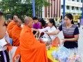 ทำบุญตักบาตรเนื่องในศุภวารดิถีขึ้นปีใหม่ ปีพุทธศักราช 2562 Image 33