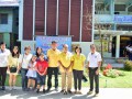 คุณอัมพร เกาะเพชร และครอบครัว มอบเงินสมทบทุนก่อสร้างเสาธงชาต ... Image 5