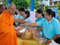 ผู้บริหาร ครู และนักเรียน ร่วมกิจกรรม เนื่องในโอกาสวันเฉลิมพ ... Image 108
