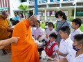 ผู้บริหาร ครู และนักเรียน ร่วมกิจกรรม เนื่องในโอกาสวันเฉลิมพ ... Image 121
